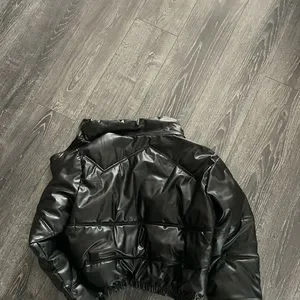 Black Shiny Puffer Jacket Zara MENS MELROSE 